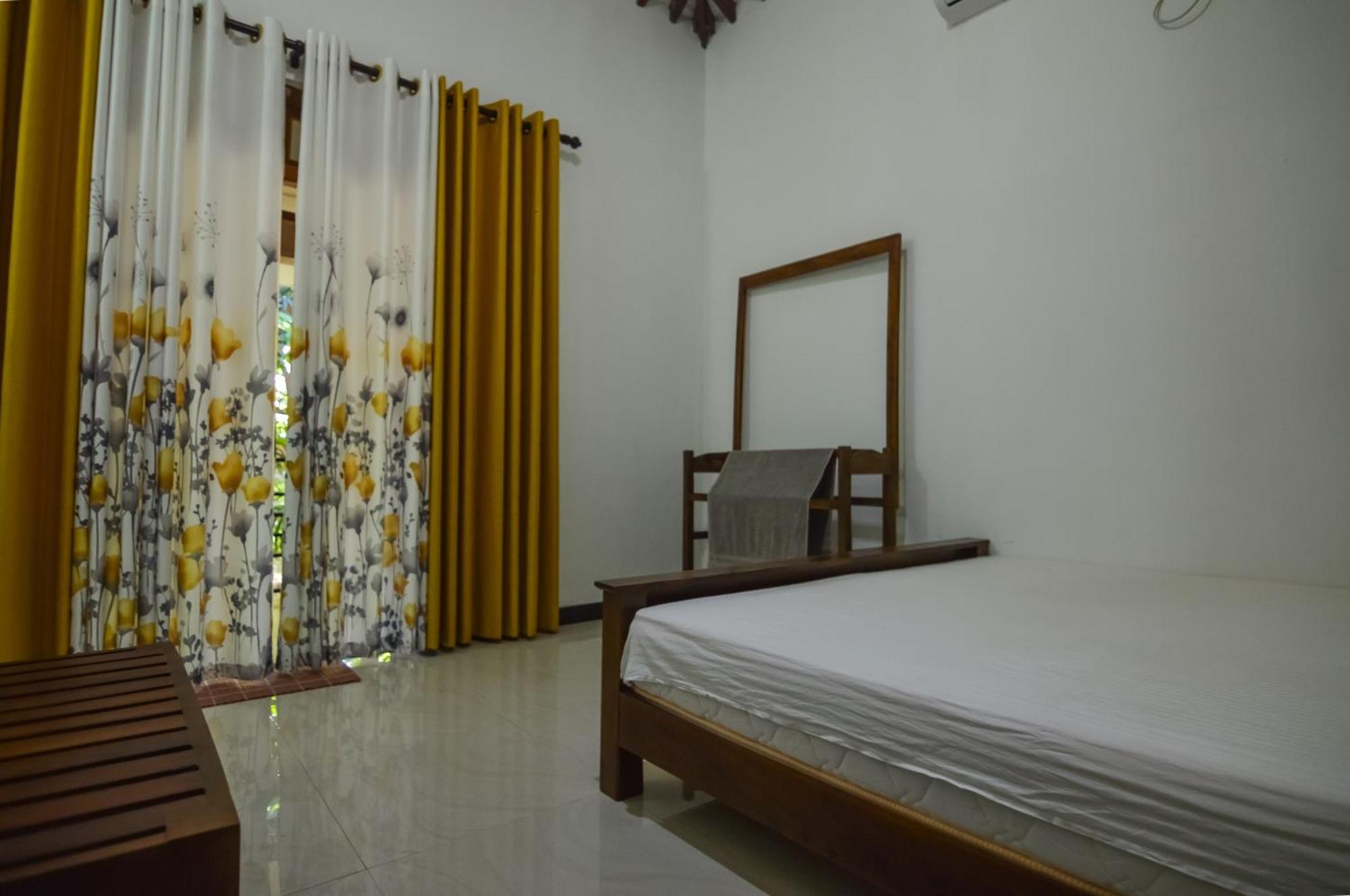 Binara Home Stay Polonnaruwa Buitenkant foto